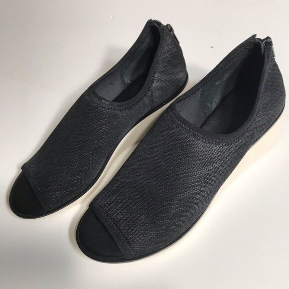 Lori Goldstein Stretch Knit Slip On Wedge - Picture 3 of 6